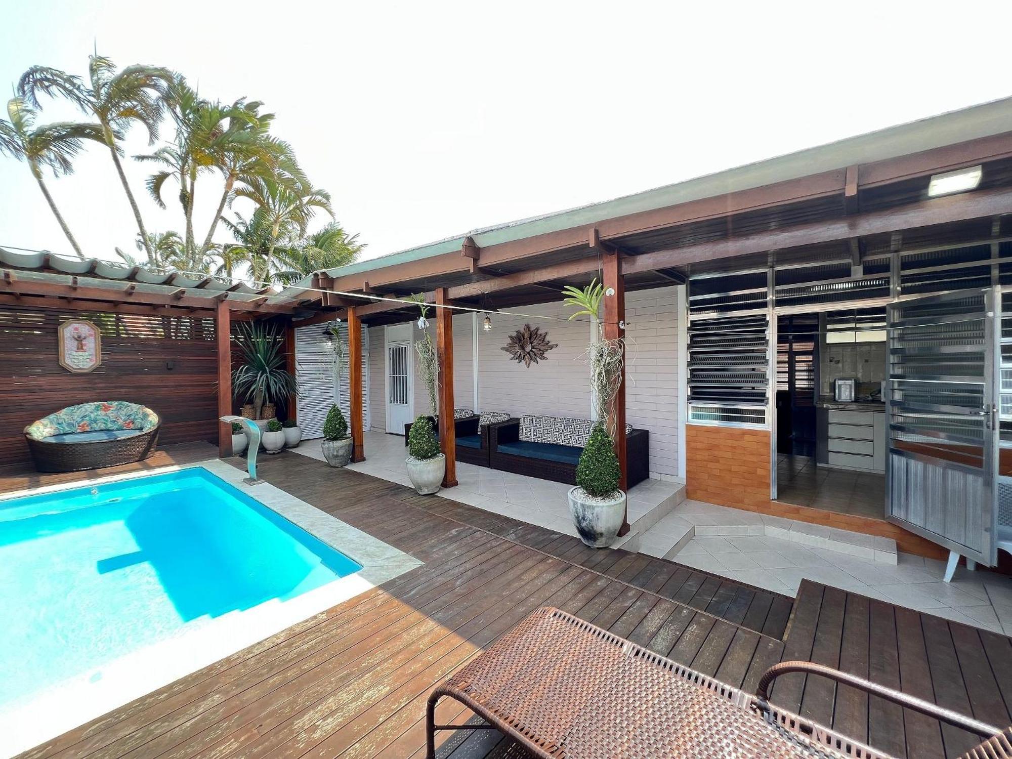 Casa Agradavel Com Piscina, A Poucos Passos Da Praia Peruíbe Exteriör bild