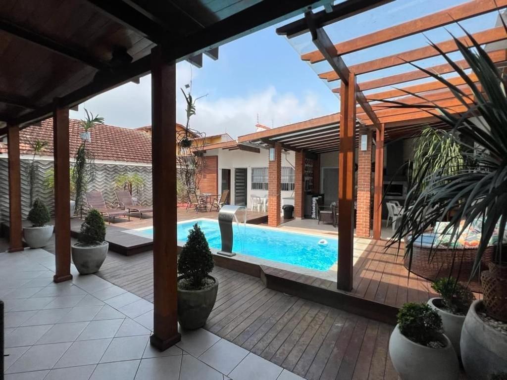 Casa Agradavel Com Piscina, A Poucos Passos Da Praia Peruíbe Exteriör bild