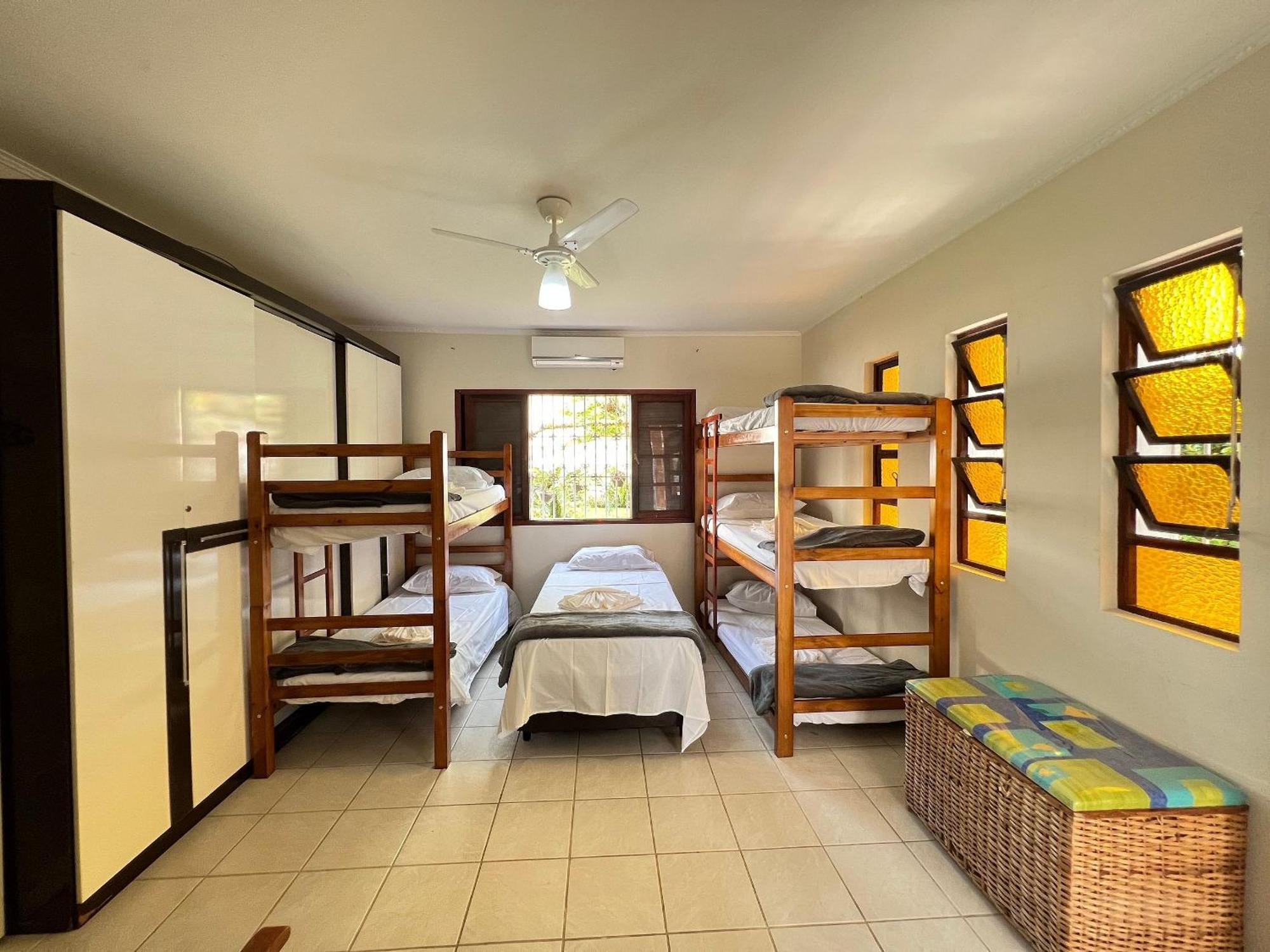 Casa Agradavel Com Piscina, A Poucos Passos Da Praia Peruíbe Exteriör bild