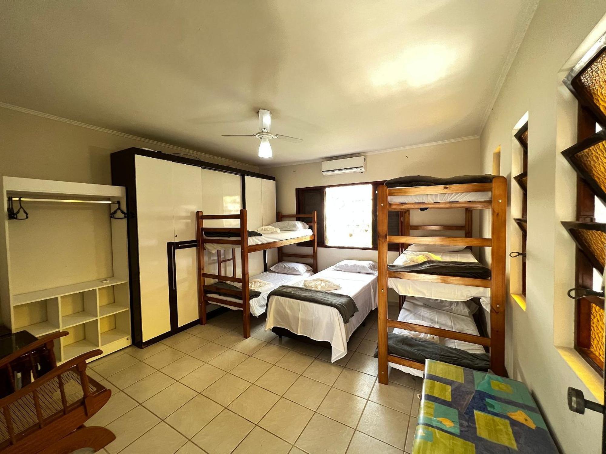 Casa Agradavel Com Piscina, A Poucos Passos Da Praia Peruíbe Exteriör bild